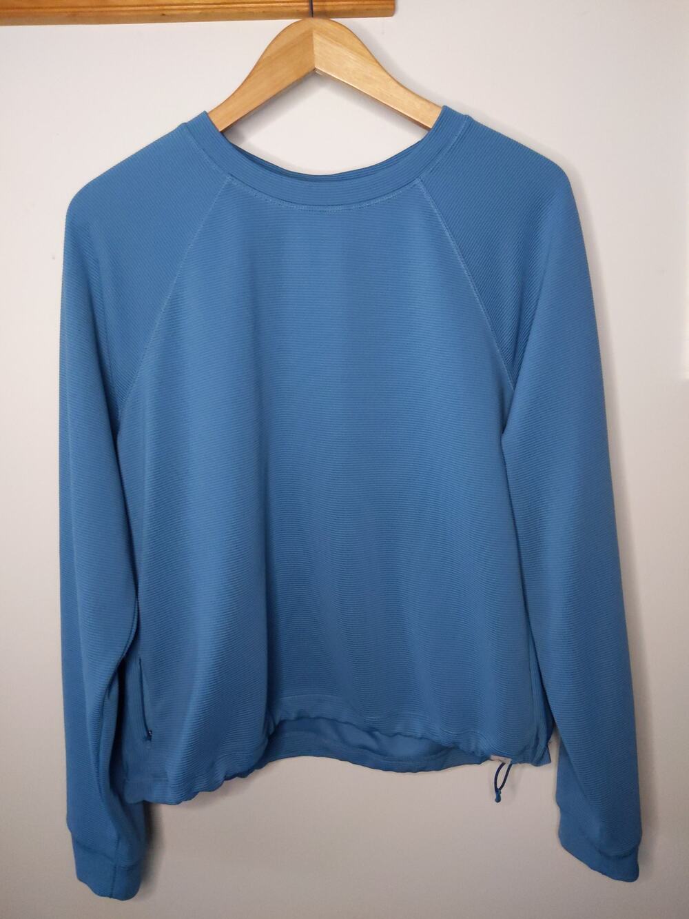L.L. Bean Ribbed Pullover Sweatshirt Women's Reg Sky Blue Thumbholes Gorpcore